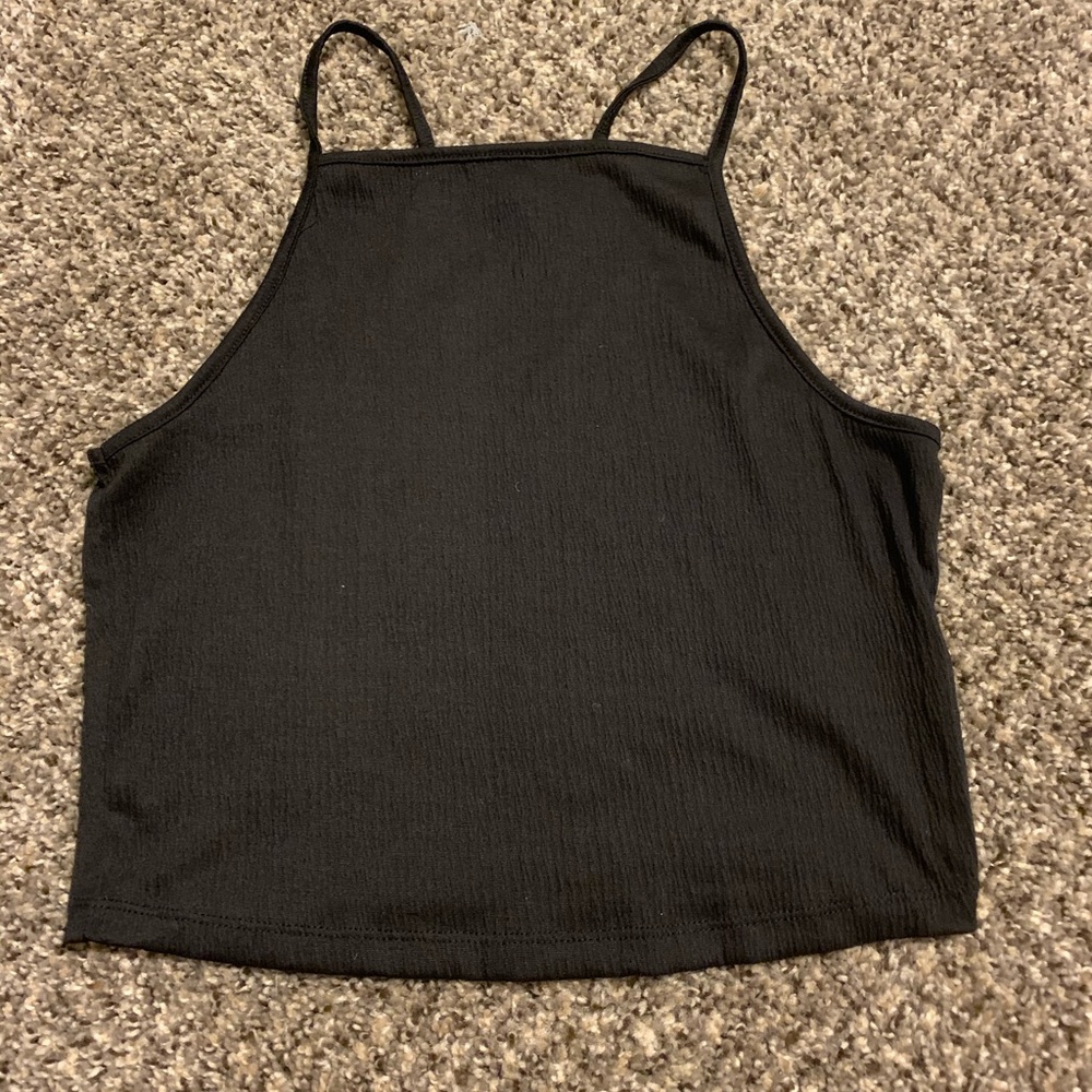 HALTER CROP TOP